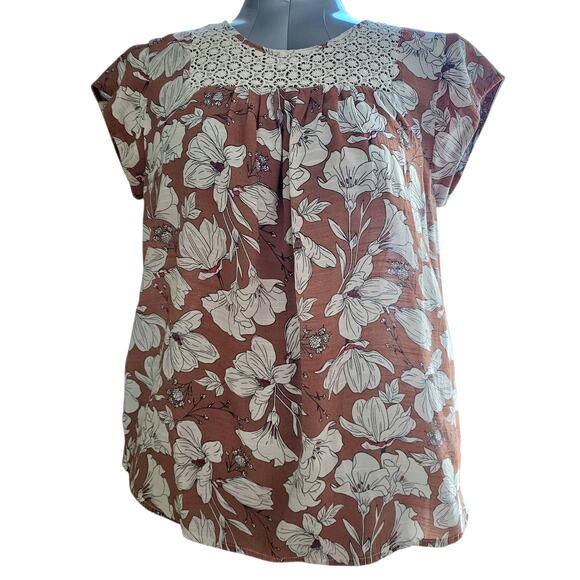 Liz Claiborne Women’s Blouse Size M Rayon Blend Made in Vietnam - Picture 2 of 7